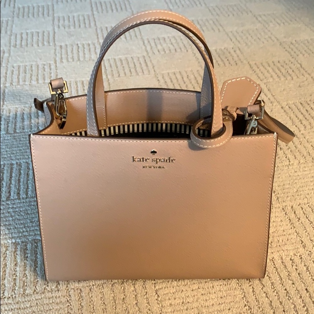 Kate spade purse
